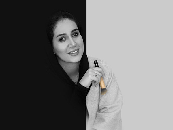 Nesa Azizi Personal Branding